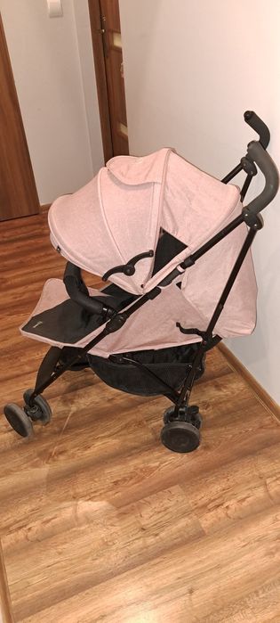 Wózek spacerowy KinderKraft Siesta różowy używany