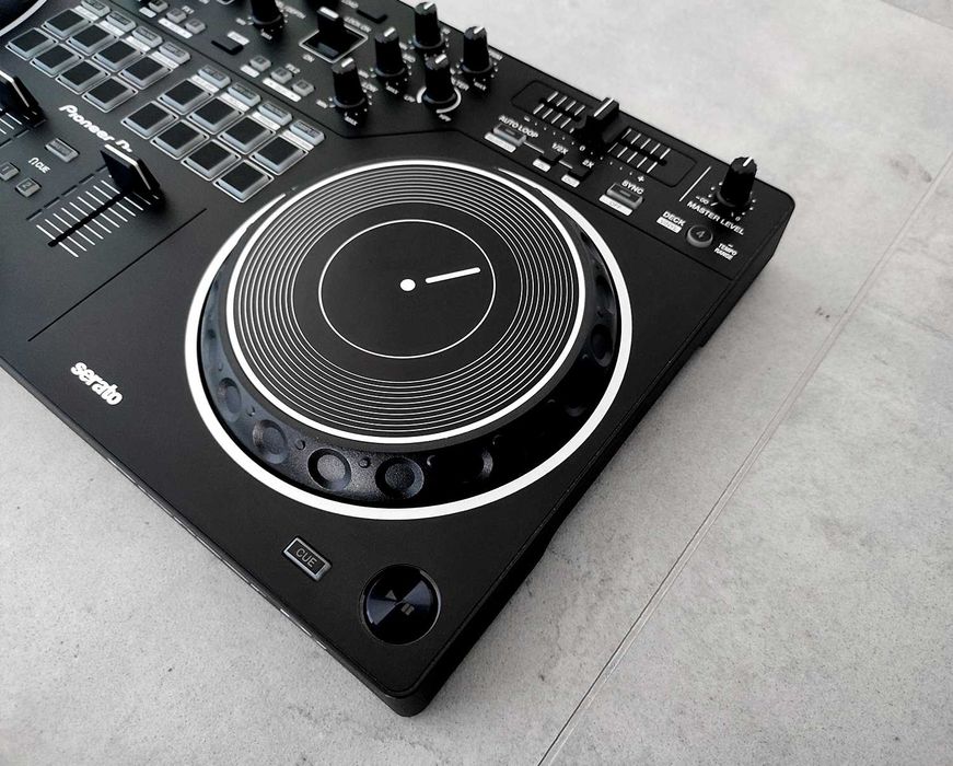 Kontroler Dj Pioneer DDJ-REV1 konsola mikser