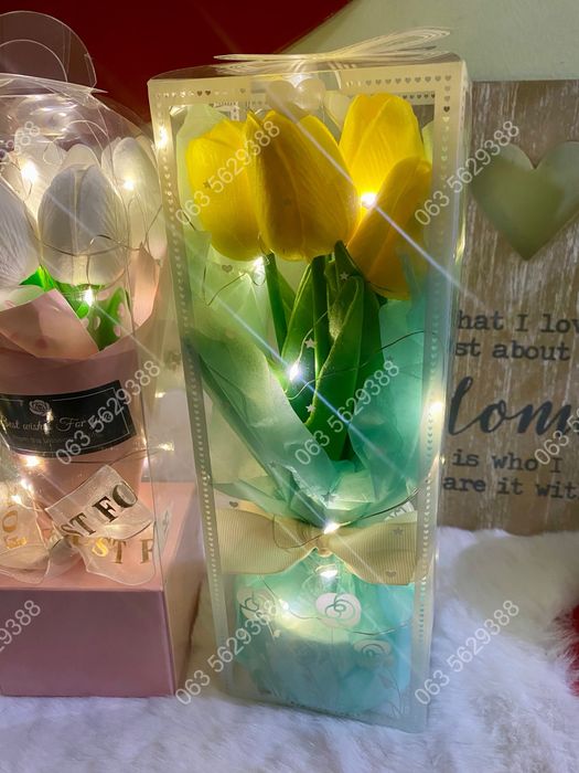 Тюльпани на 8 березня, подарунок дружині, мамі, сестрі, бабусі,подрузі