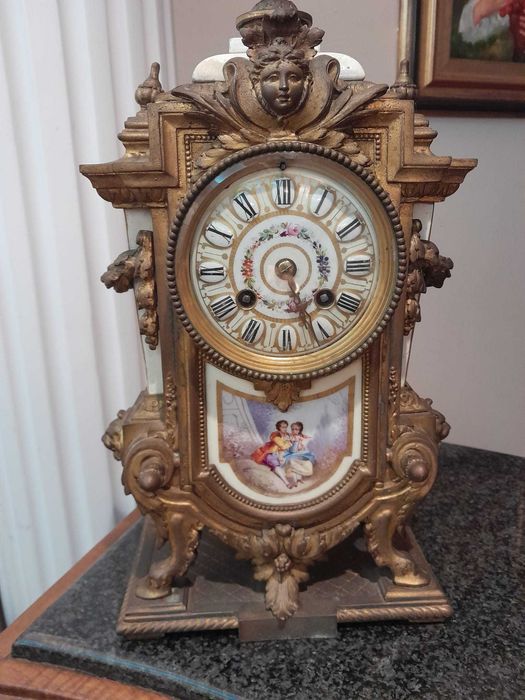 relógio em Amónio (bronze  dourado)