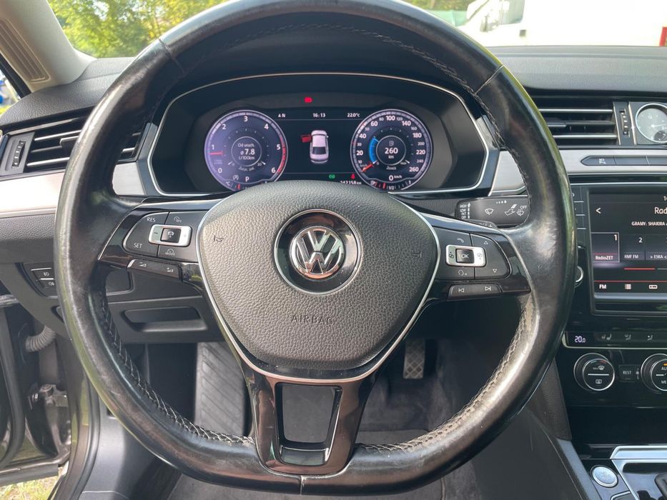 VW PASSAT 2.0 tdi Niski Przebieg WYJATKOWY STAN