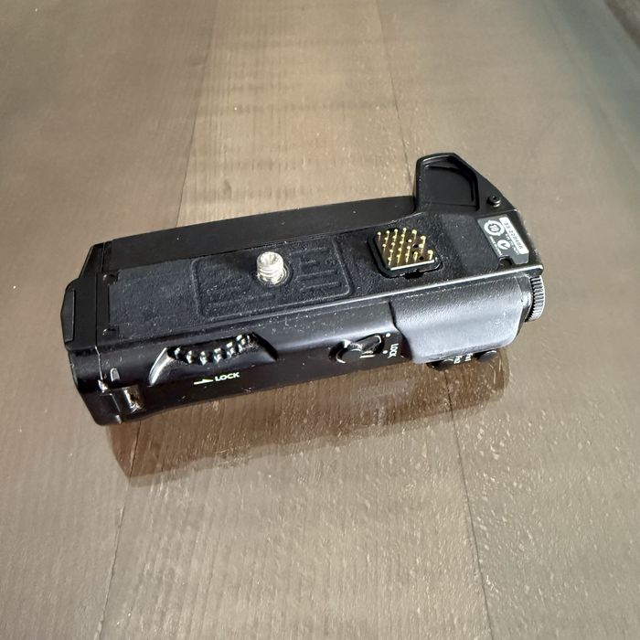 Punho Olympus HLD-6P