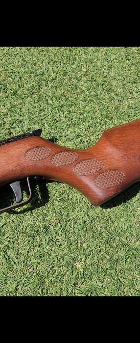 Arma 4.5 de pressão como nova pode  experimentar