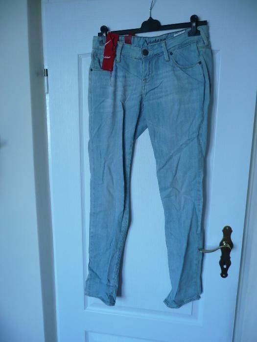 TOTALNA WYPRZEDAŻ 9.90 pln.wszystko