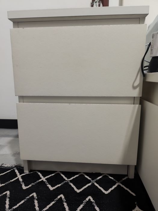 2 Mesas de Cabeceira Malm IKEA