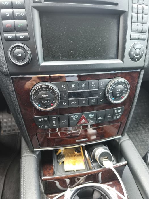Автомобиль Мерседес 164 бензин 3,5