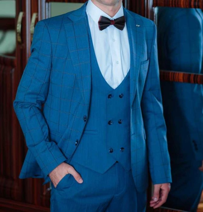 Чоловічий класичний костюм темно-синій size 48 170/180см