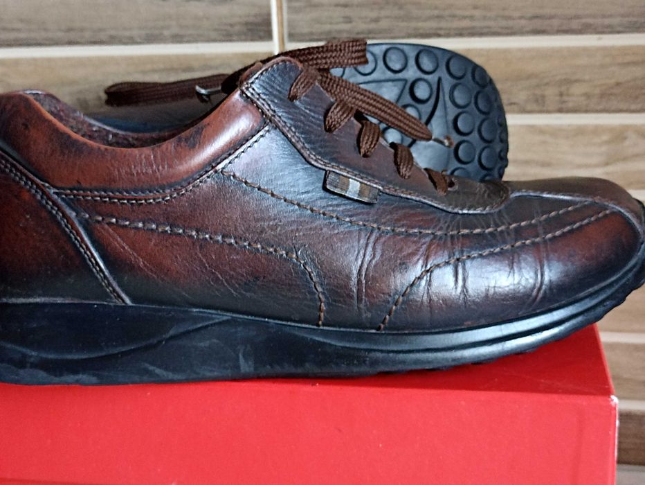 Шкіряне взуття вир-ва Німеччини  (25,5см)
