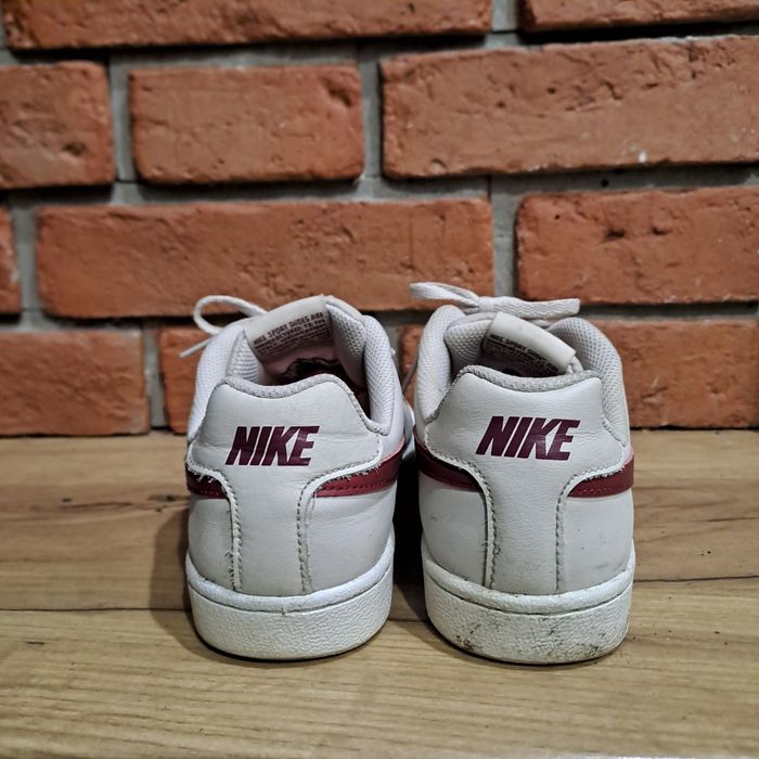 Buty nike Court Royale (GS) Desert Sand/Red Crush/White w r