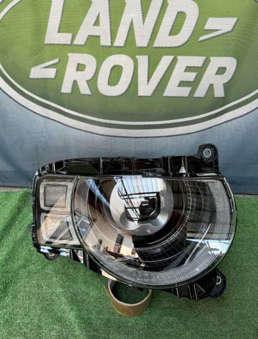 Фари передні Land Rover Defender L663 Фара права або ліва EU USA