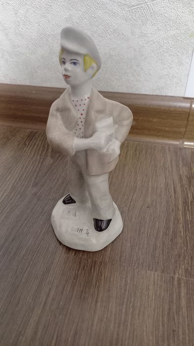 Фарфоровая статуетка ЛФЗ