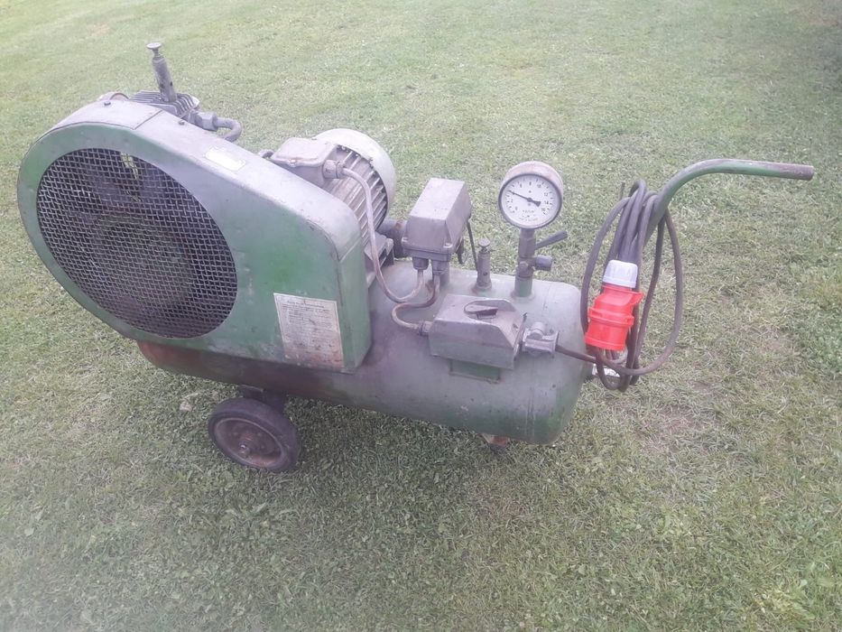 Kompresor sprężarka DDR