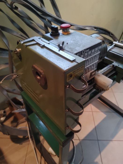 Tokarka hobbystyczna emco compact 8