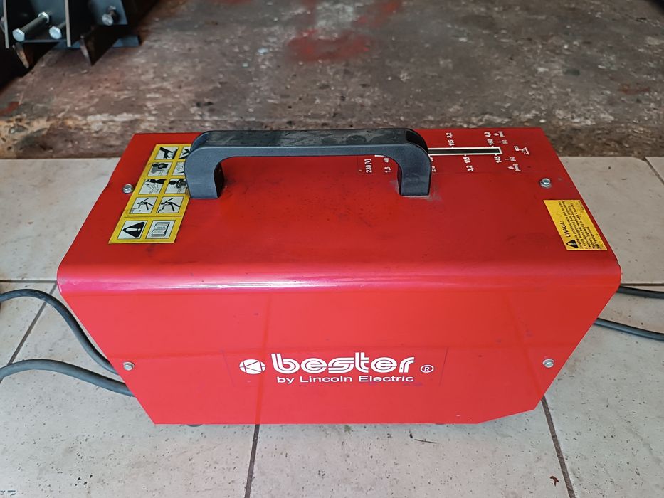 Spawarka Bester 215 plus dual 230v i 400v stan idealny