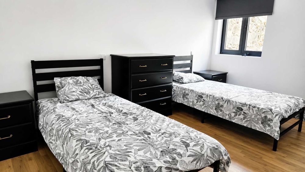Quarto em moradia para arrendar com contrato e recibo