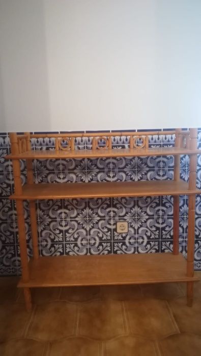 Sofá Mesa Cadeiras Sala em Pinho Completa- Não se aceita pagamentos MB