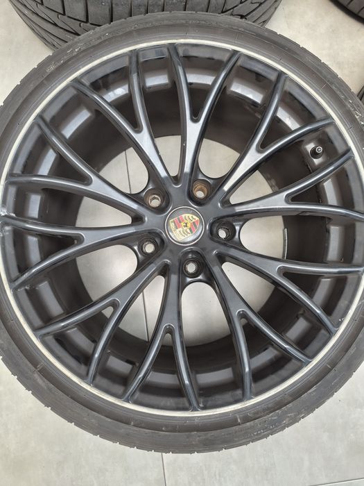 Jantes Porsche 19 5x130 com pneus