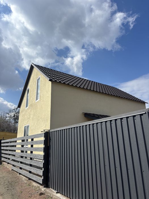 Продаж будинку в Гостомелі біля озера ТОП Ціна