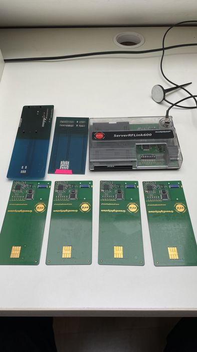 Transmiter telewizji kodowanych green Eight System Server Link 600
