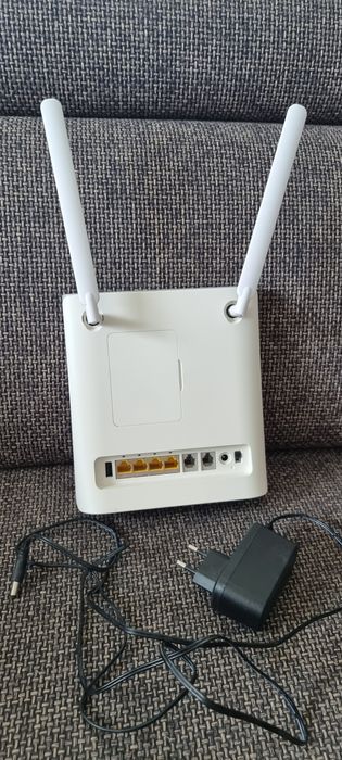 Router ZTE MF286 modem z antenami LTE 4G 300 Mb/s domowe wifi internet