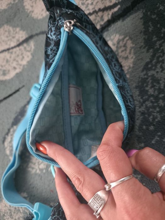 Saszetka nerka unisex