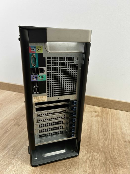 Obudowa Dell Precision T3600