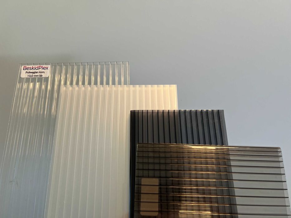 Poliwęglan komorowy bezbarwny, brąz, grafit, mleczny 4,6,8,10,16,20,25