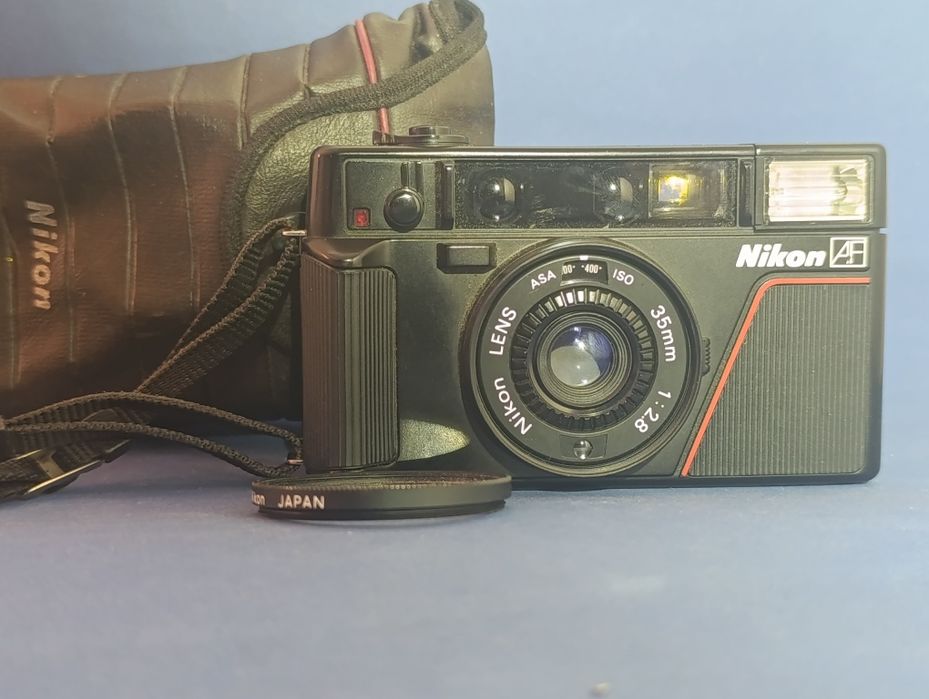 Nikon L35 2.8 35mm
