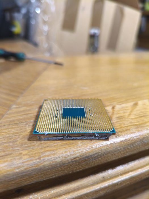 AMD Ryzen 5 3600 AM4 + Cooler de Fábrica - Como Novo