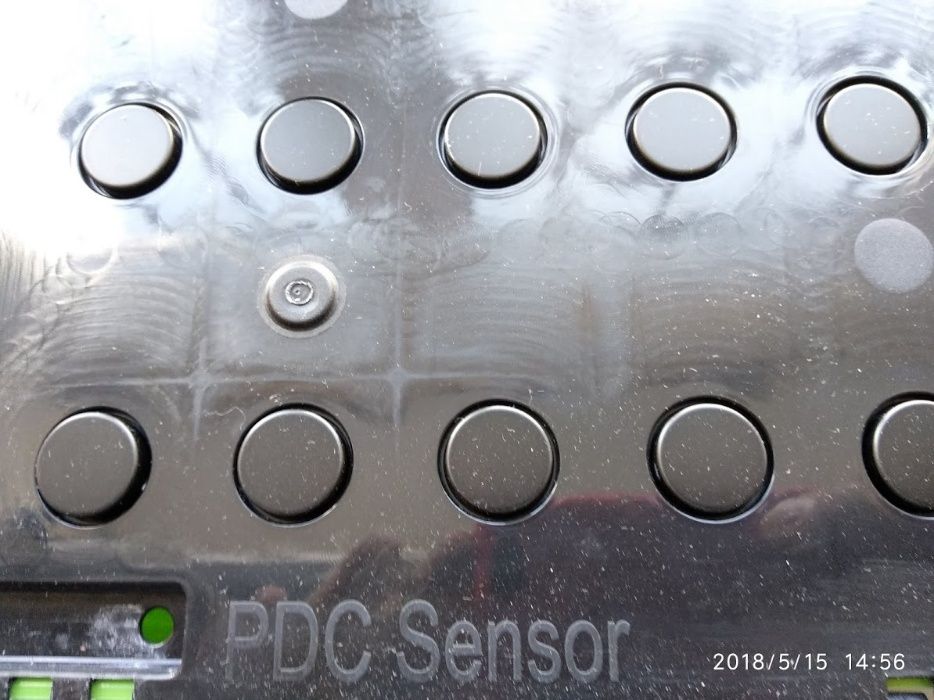 Паркувальний асист парктронік зад-перед VW Golf 7 Passat B8 Touareg NF