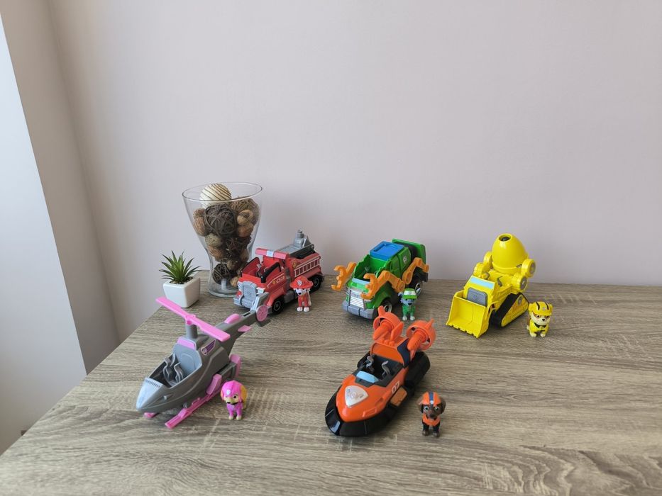 Щенячий патруль у кіно автомобіль Делюкс