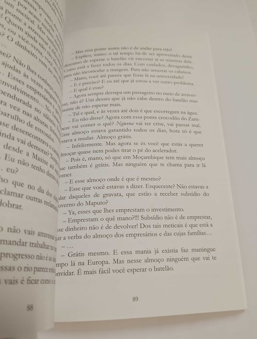 Crónicas Africanas, de Humberto Lopes