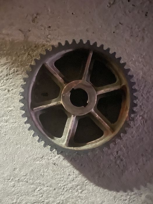 Токарь.Фрезеровщик.Шестерни.Услуги токаря.Токарные Работы.Термичка ...