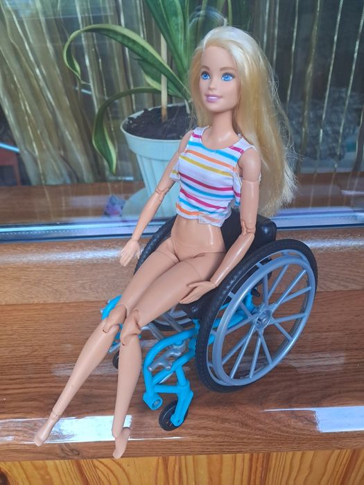 Barbie  барби супершарнирная