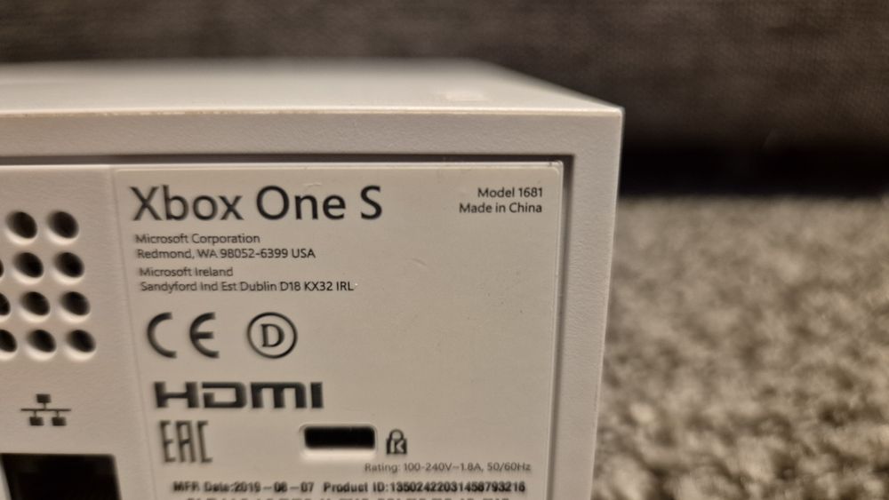 Xbox One S biały + PAD + Forza Horizon 4 + Minecraft | Idealny sta