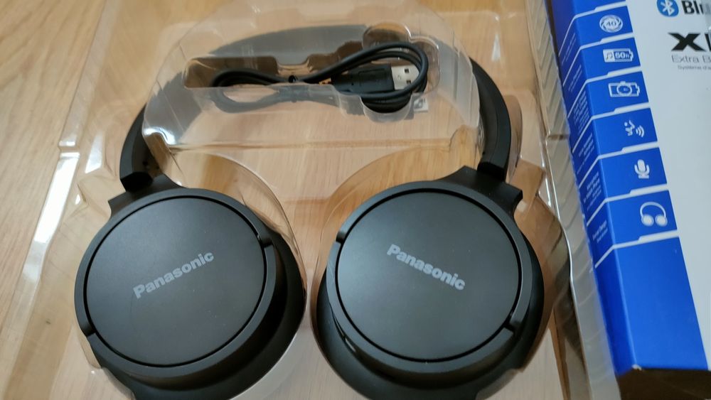 Headphones Panasonic RB-HF520B em caixa