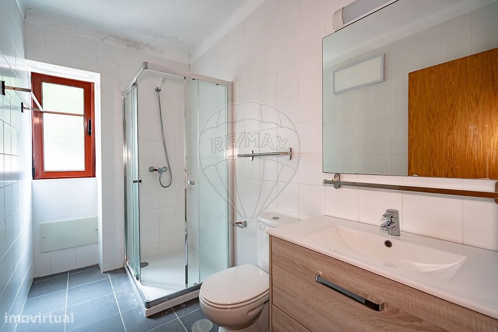 Apartamento T4 para arrendamento