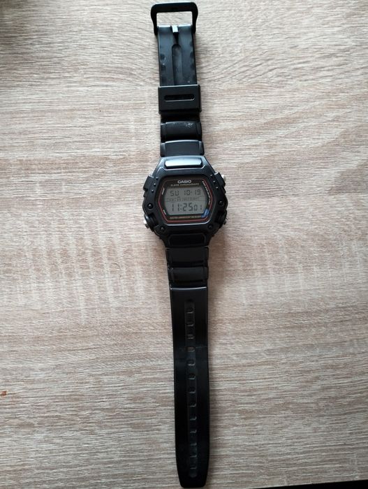 Продам часы Casio