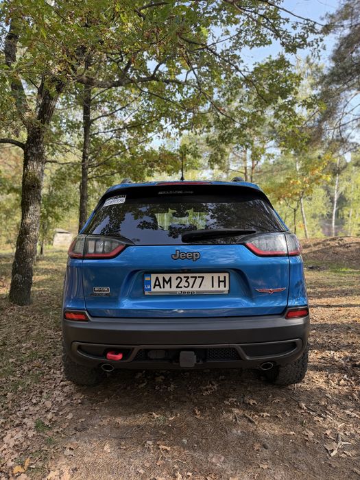 Продам Jeep Cherokee Trailhawk 2019 року