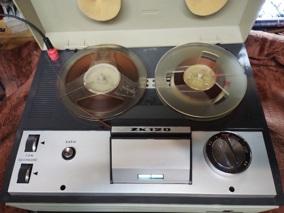 Magnetofon zk 120
