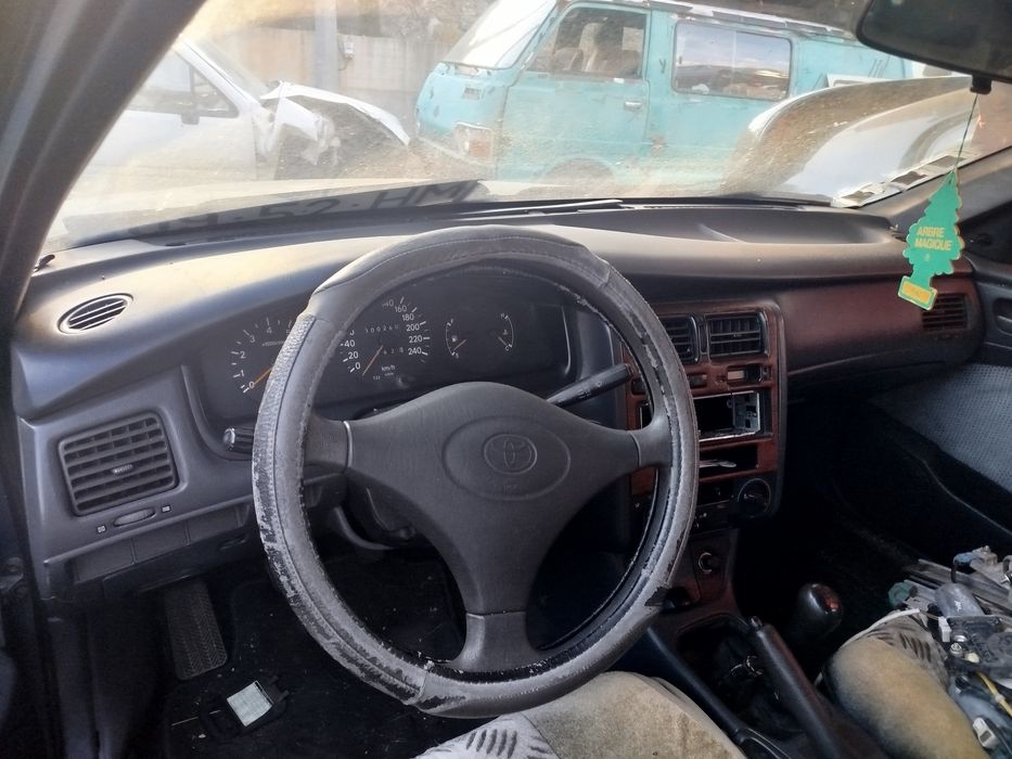 Toyota Carina E 1.6
