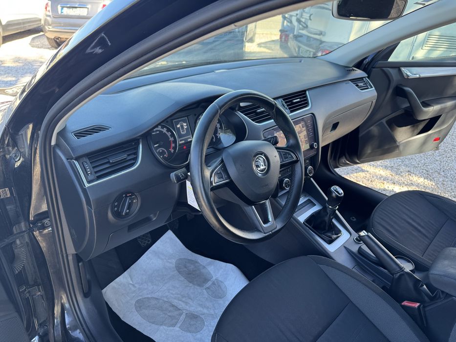 Skoda Octavia Break 1.6 TDI 115cv Style - 143.000km - 2017