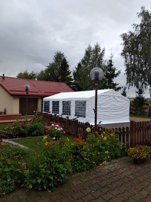 Wynajem namiotu imprezowego, stoły i krzesła cateringowe, namioty