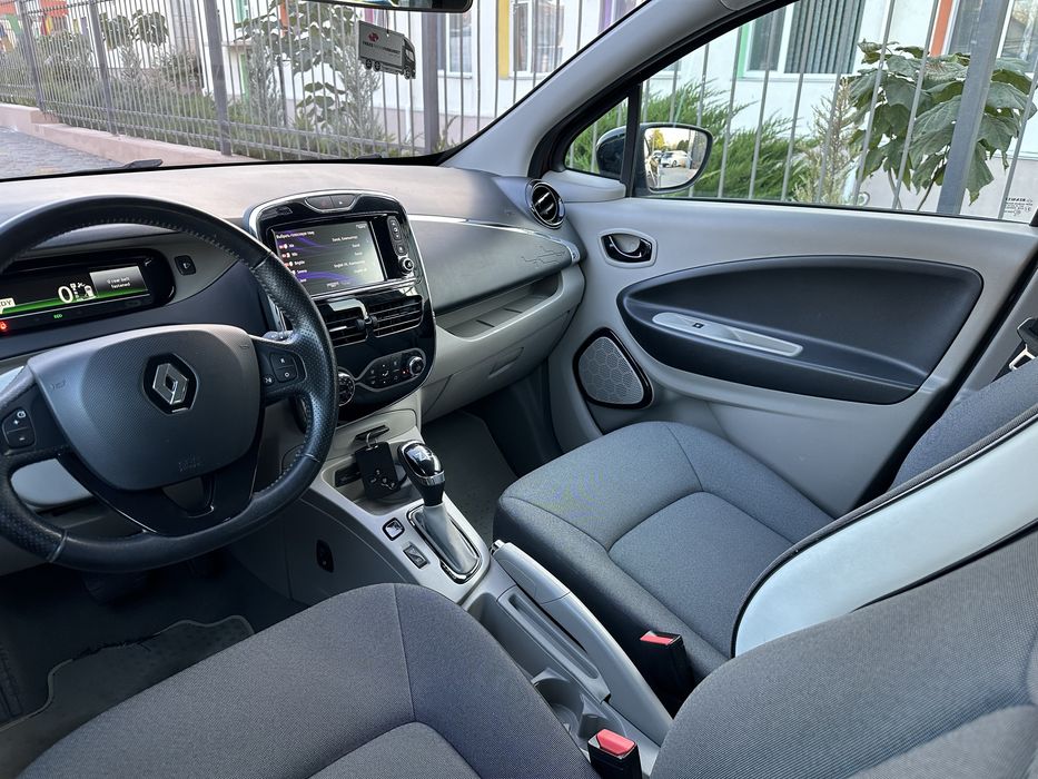 Продам Renault ZOE
