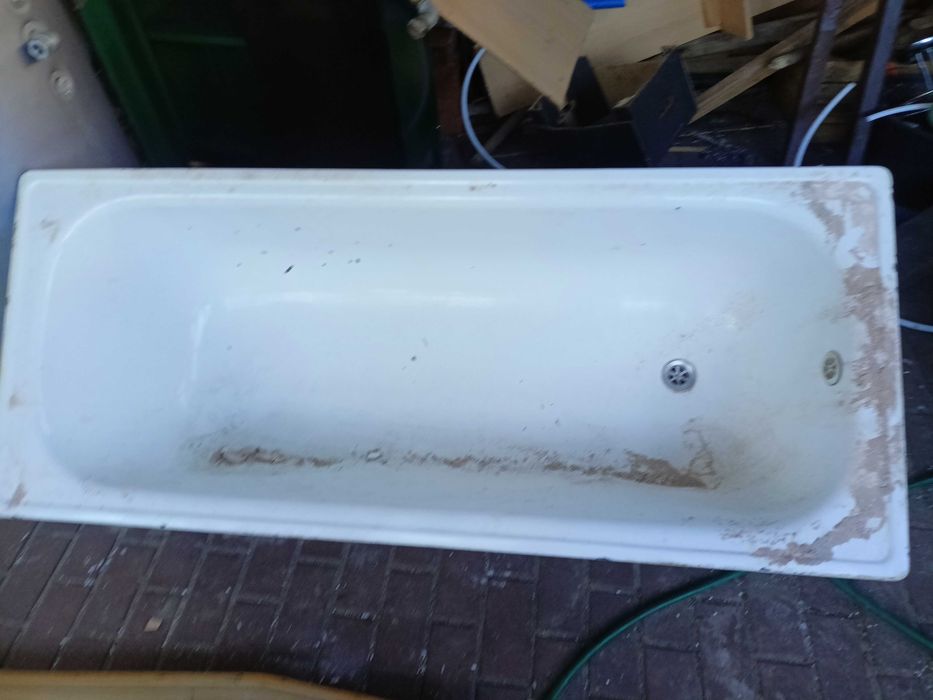 wanna do zabudowy poidło dla krów koni