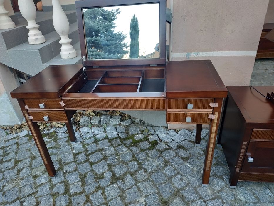 Комплект vox . дерев'яна шафа  тумби комоди