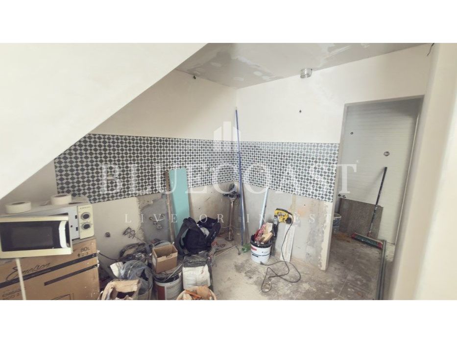 Apartamento T1 totalmente remodelado - Quebedo
