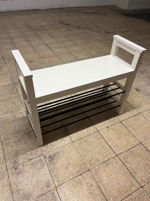 Sapateira branca Ikea