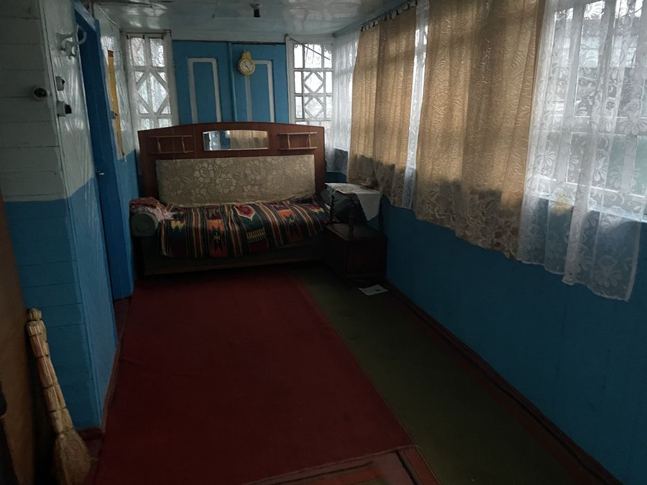 Великий будинок з газом і зручностями