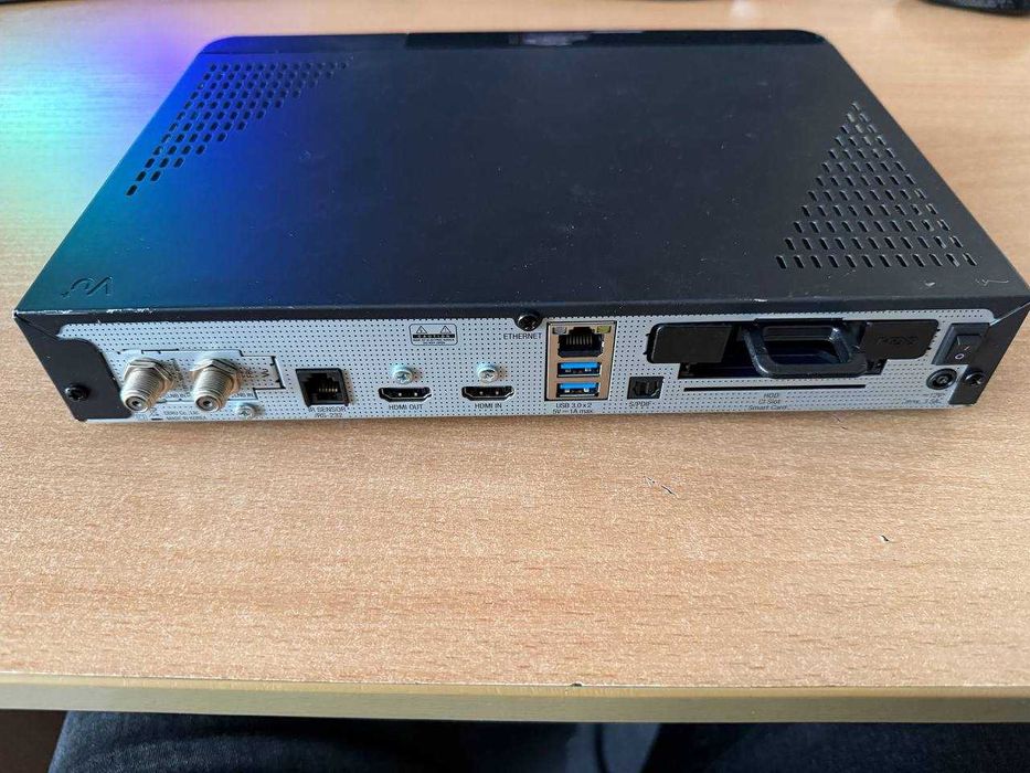 Cупутниковий ресивер Vu + Uno 4K SE